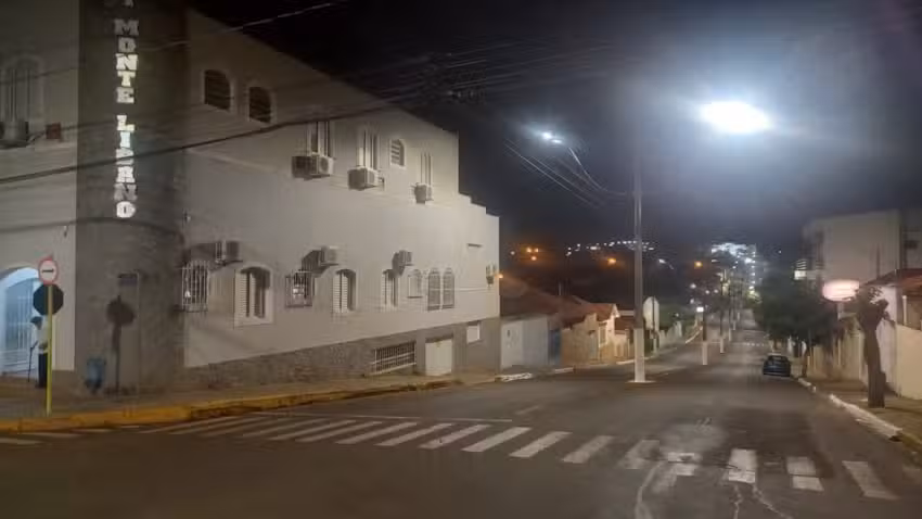 Hotel Monte Libano de Pederneiras