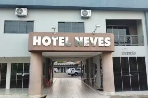 Hotel Neves