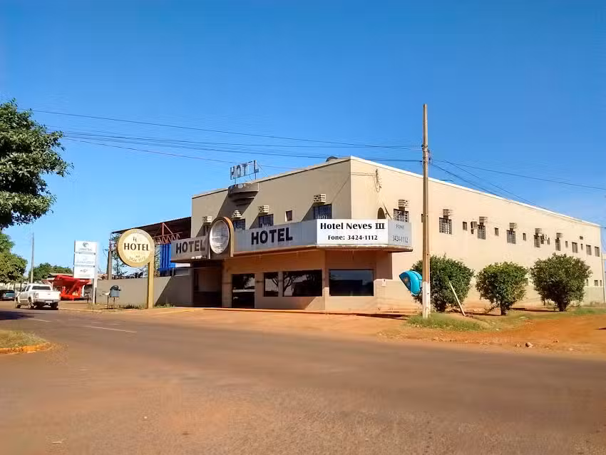 Hotel Neves III