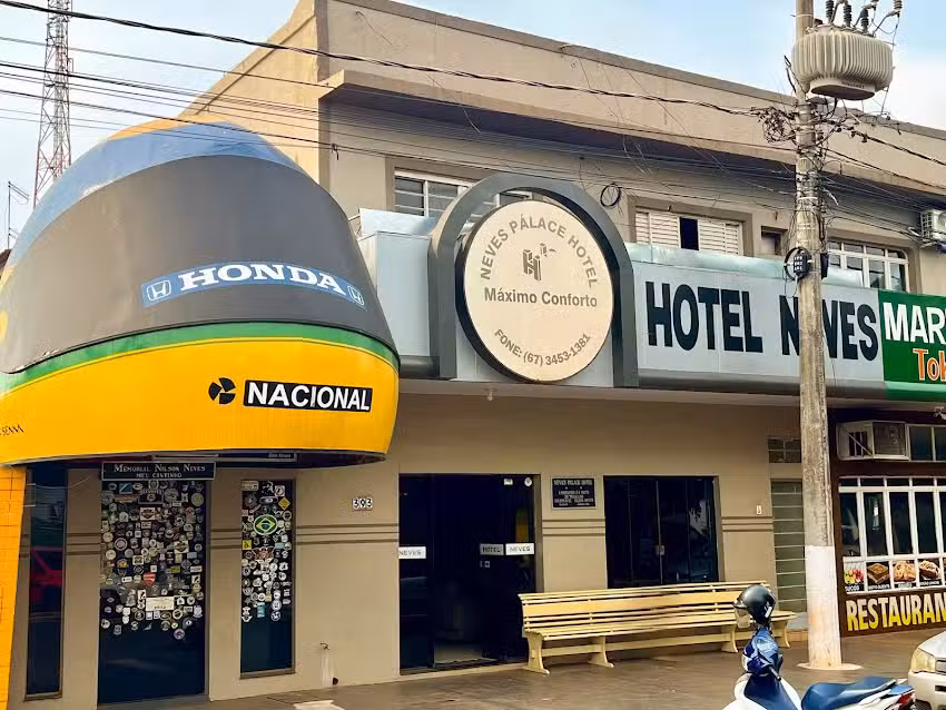 Hotel Neves Palace