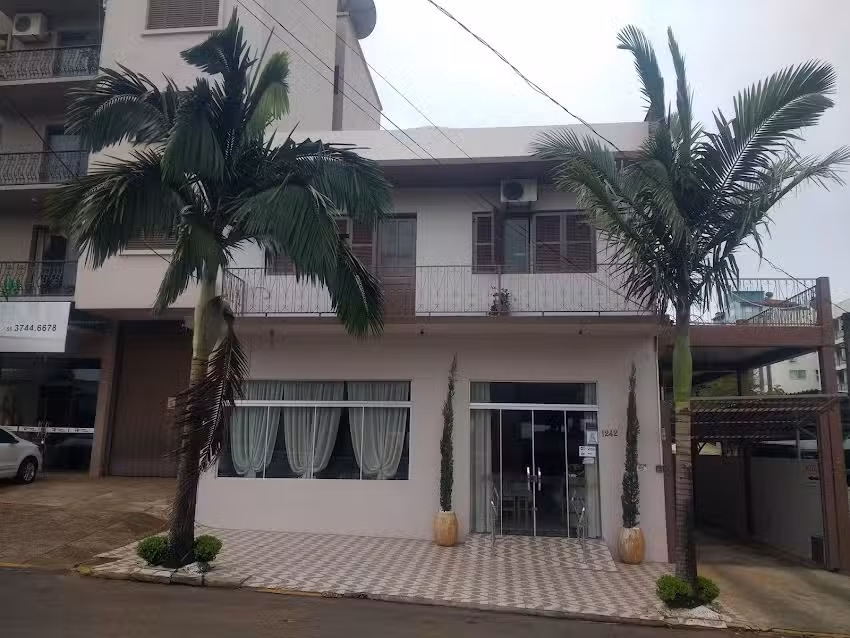Hotel Oliveira
