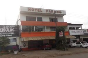 Hotel Paran&aacute;