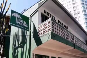Hotel Paran&aacute; BC
