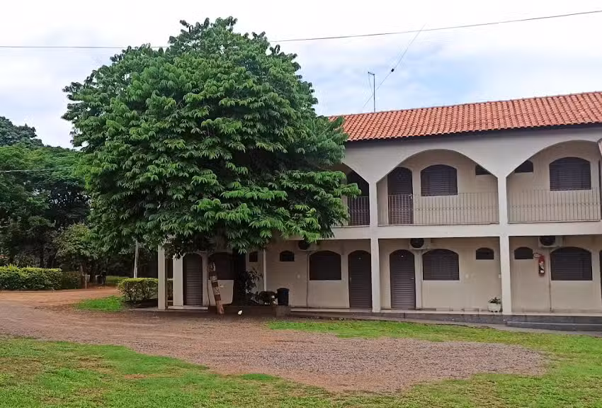 Hotel Parano&aacute;