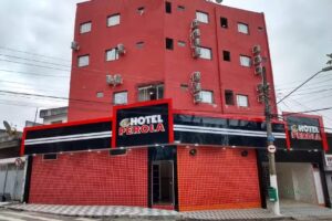 Hotel P&eacute;rola