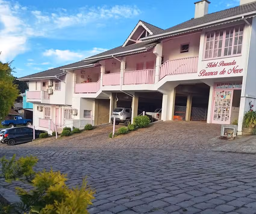 Hotel Pousada Branca de Neve