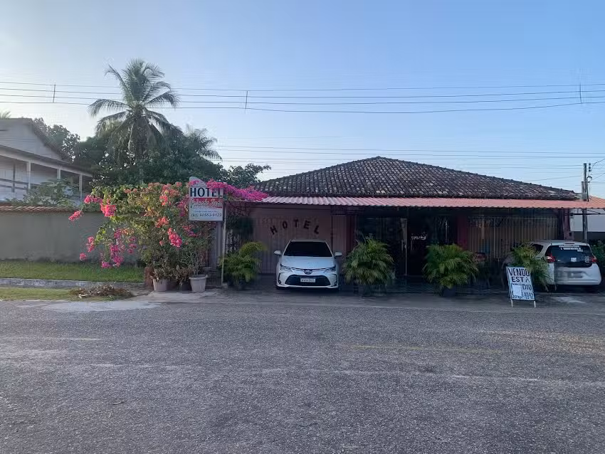 HOTEL Pousada Linda em Peixe-Boi.