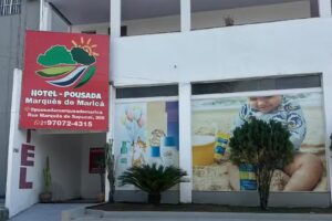 Hotel-Pousada Marqu&ecirc;s de Maric&aacute; (Pre&ccedil;os di&aacute;ria entre R$ 240 Individual . Pernoite consulte valores )