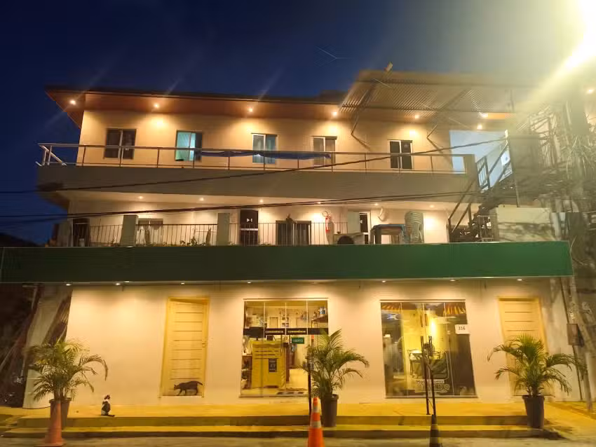 Hotel Queluz Amaz&ocirc;nico