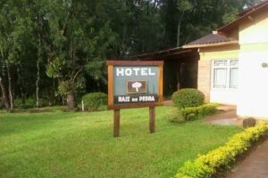 Hotel Ra&iacute;z de Pedra