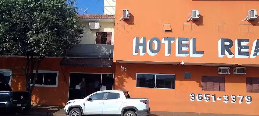 Hotel Real &ndash; Quirin&oacute;polis Goi&aacute;s