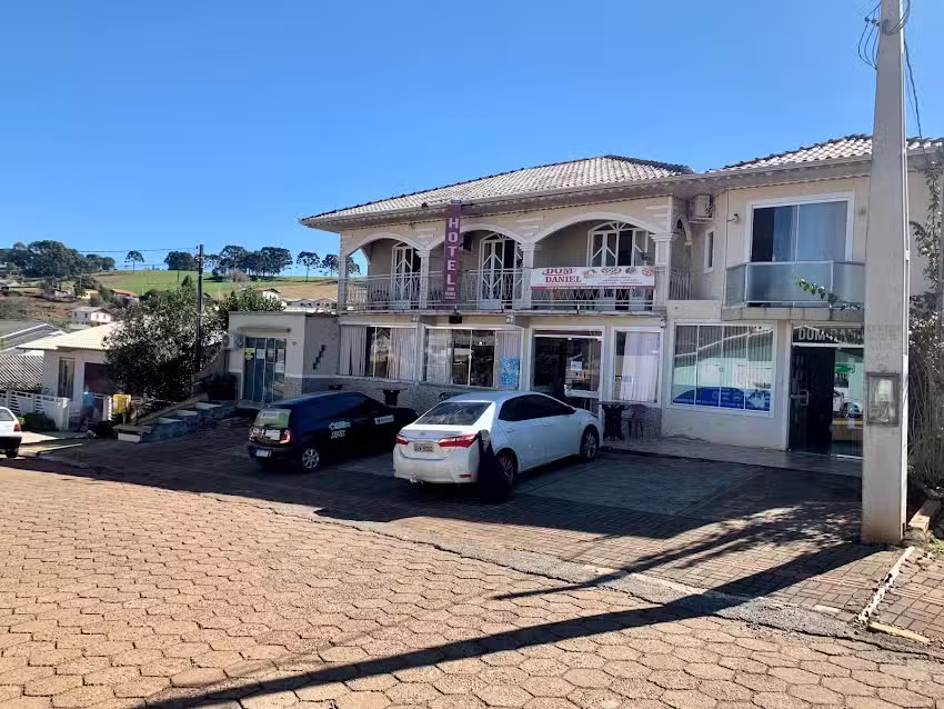 Hotel, Restaurante E Pizzaria Dom Daniel