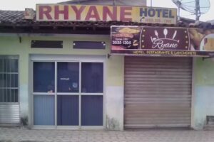 Hotel Rhyane