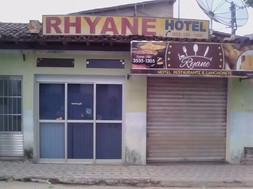 Hotel Rhyane