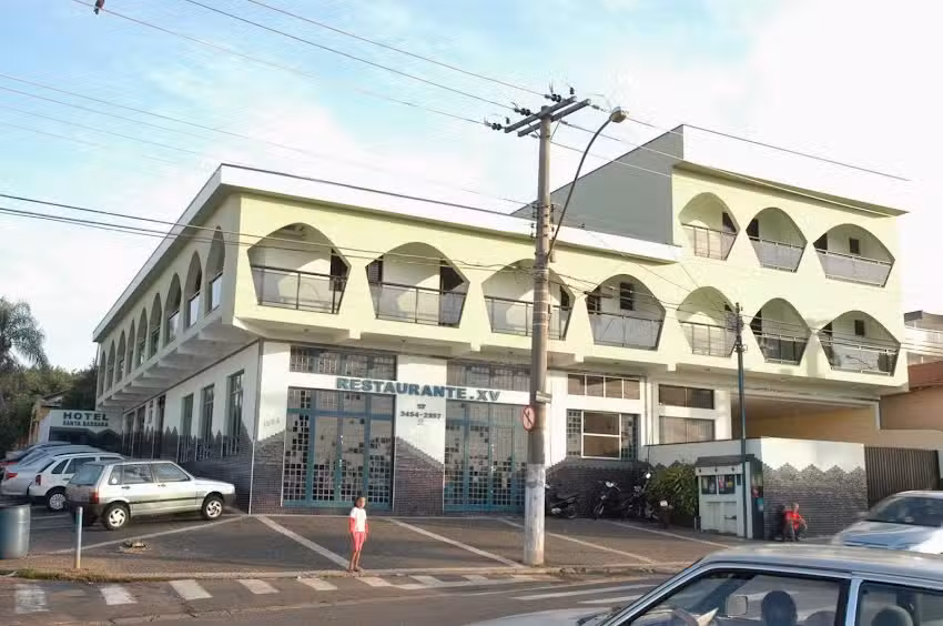 Hotel Santa B&aacute;rbara