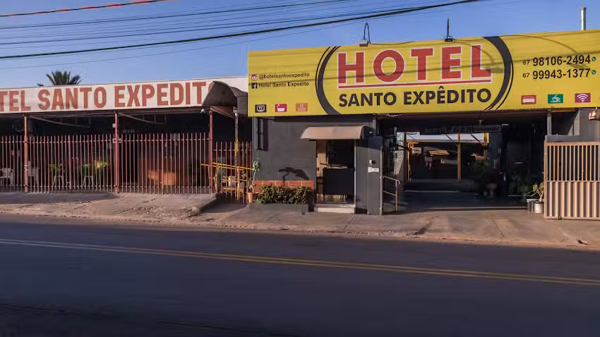 Hotel Santo Expedito Parana&iacute;ba MS