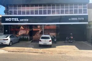 Hotel Seven