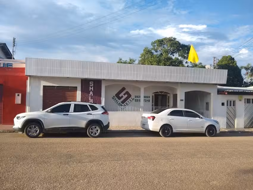 HOTEL SHALOM