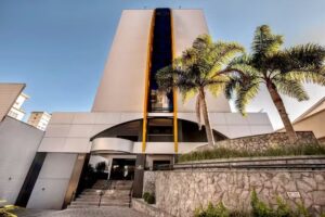 Hotel Slim Curitiba Alto da XV