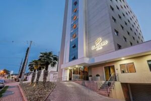 Hotel Slim Curitiba Avenida das Torres