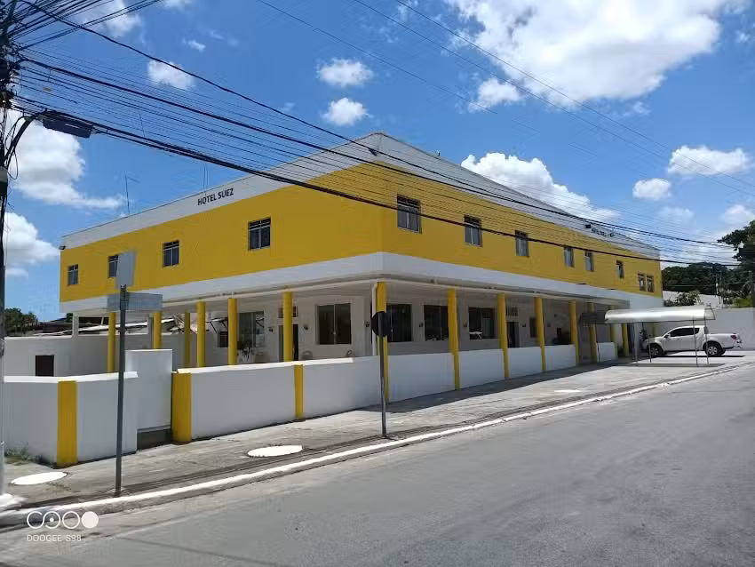 Hotel Suez