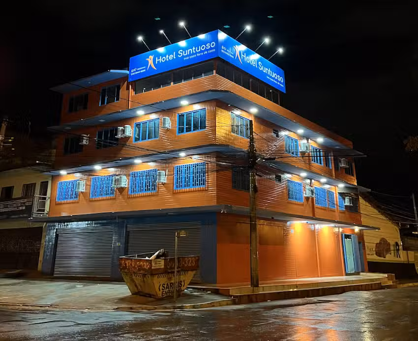 Hotel Suntuoso &ndash; &Aacute;guas Claras