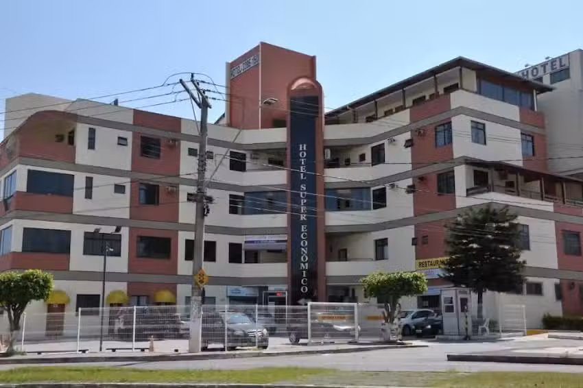 Hotel Super Econ&ocirc;mico