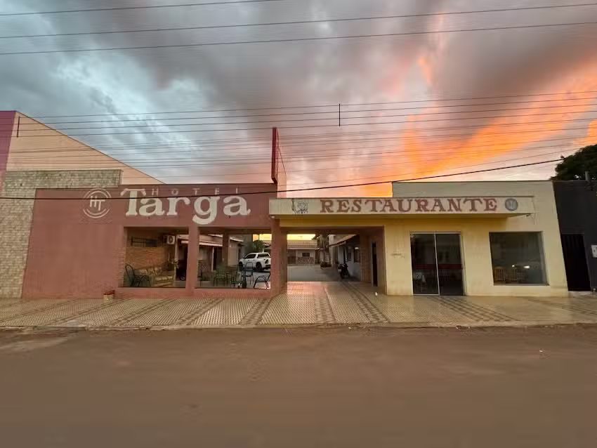 Hotel Targa e RESTAURANTE