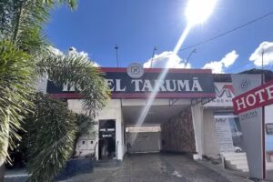 Hotel Tarumã
