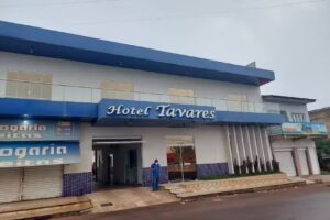 Hotel Tavares