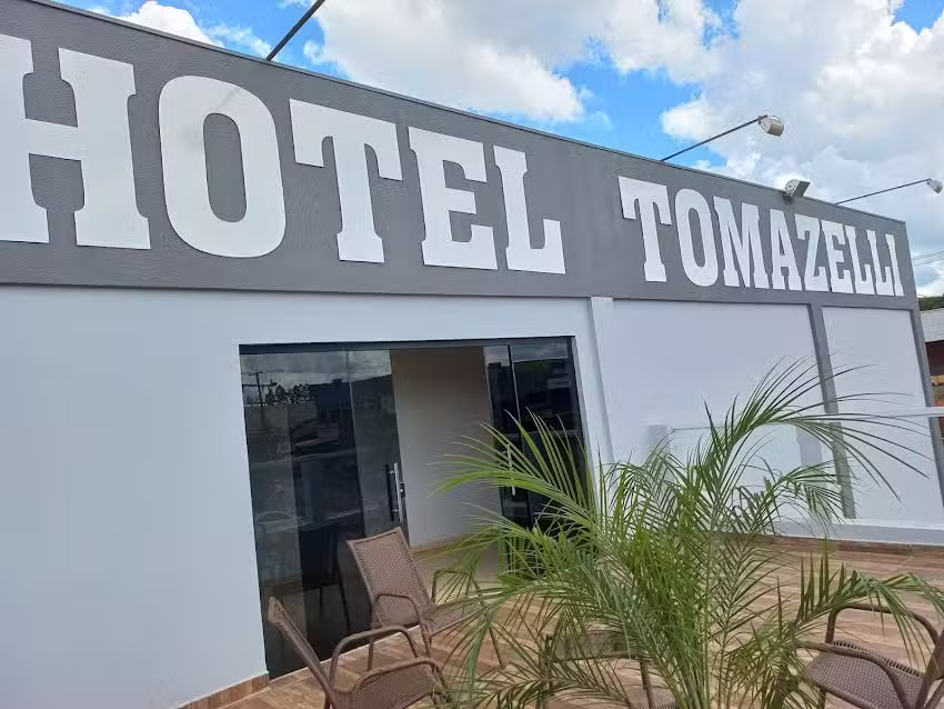 Hotel Tomazeli