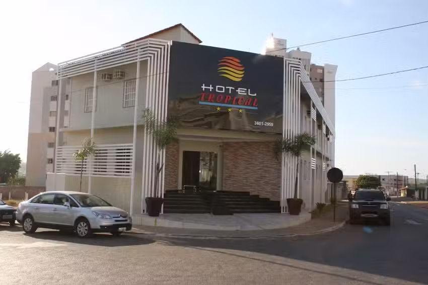 Hotel Tropical &ndash; Hotel em Luzi&acirc;nia