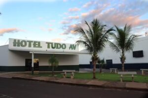 Hotel tudo av