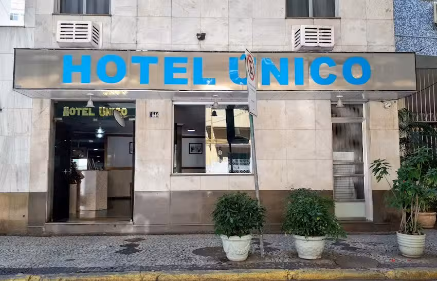 Hotel &Uacute;nico