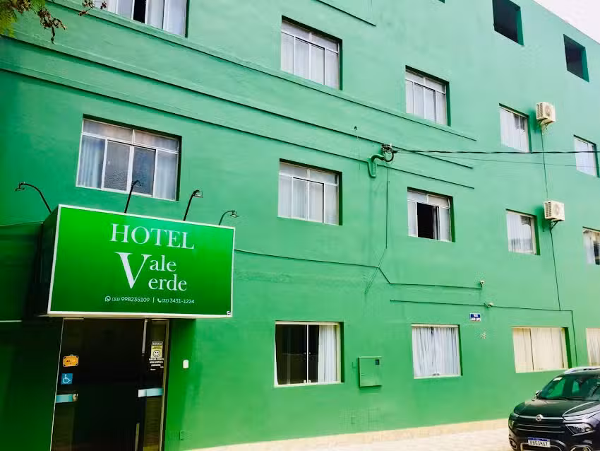 Hotel Vale Verde