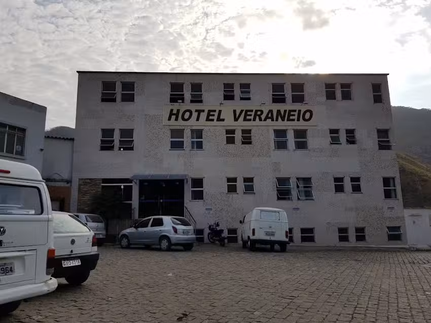 Hotel Veraneio