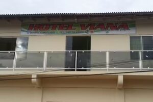 HOTEL VIANA
