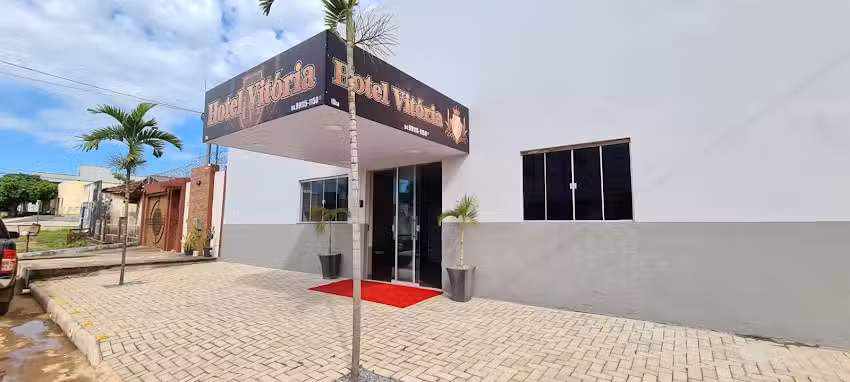 Hotel Vit&oacute;ria ( SOB NOVA DIRE&Ccedil;&Atilde;O )