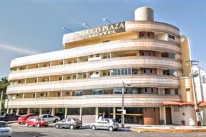Hugo Plaza Hotel