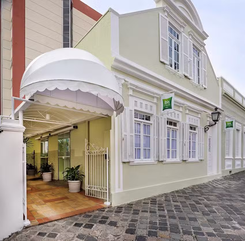 ibis Styles Curitiba Centro Civico