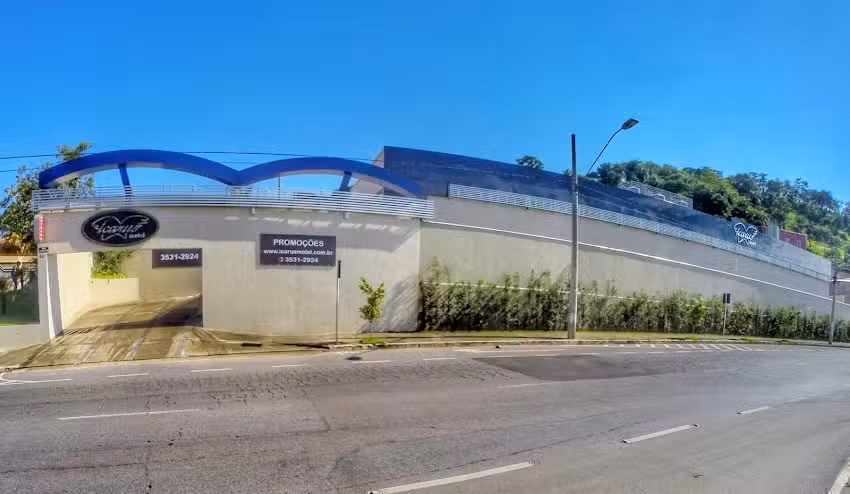 &Iacute;carus Motel Betim
