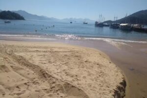 Ilha Grande Surf Hostel