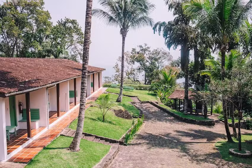 Ilhabela Chal&eacute;s