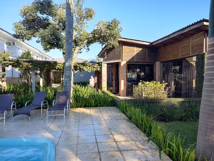 Ip&ecirc; Hotel Express