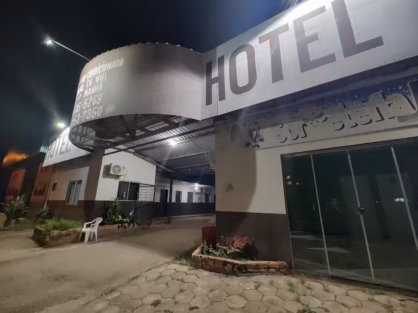 JR Hotel