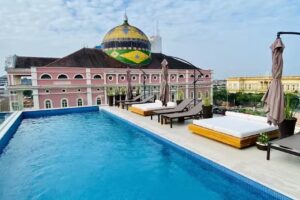 Juma &Oacute;pera Hotel