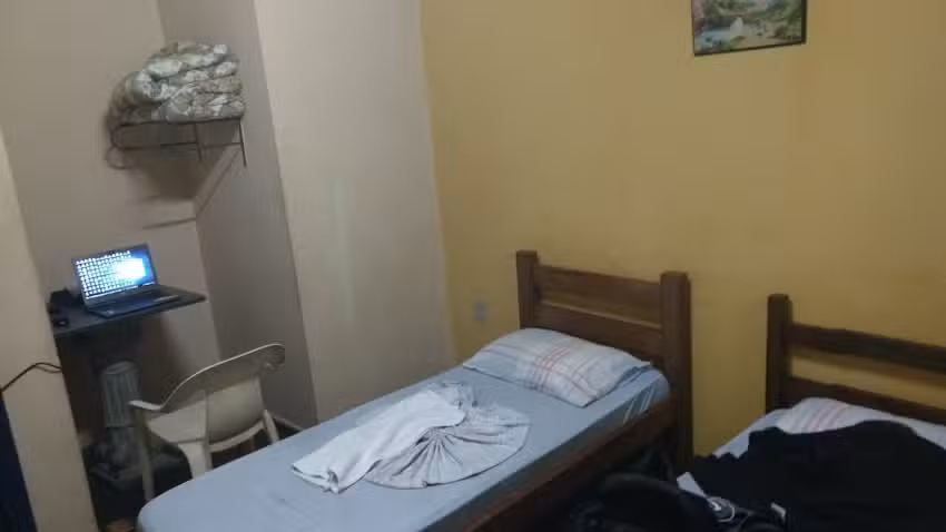 Kair&oacute;s Hotel e Estacionamento