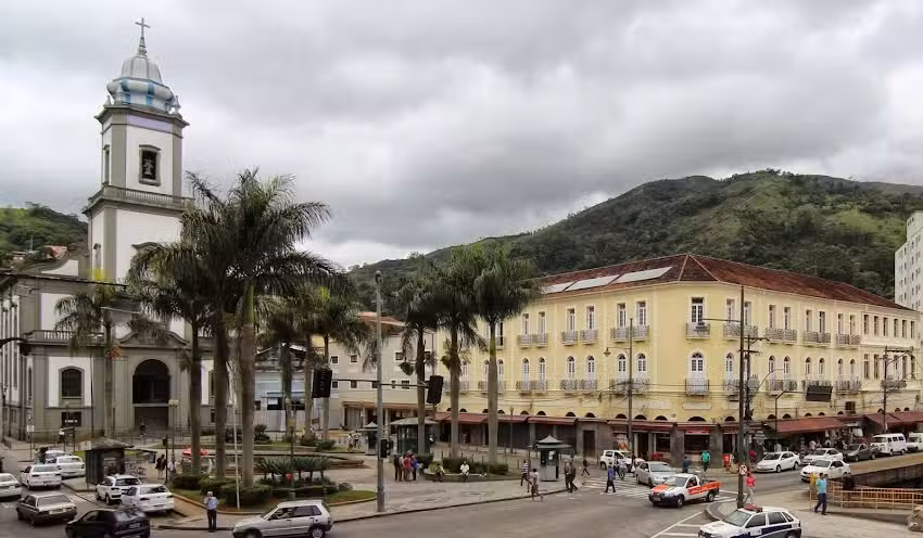 Kastel Gr&atilde;o Par&aacute; &ndash; Hotel Petr&oacute;polis