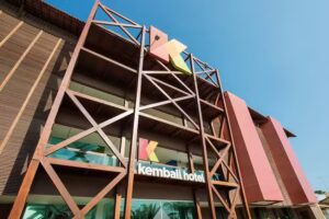 Kembali Hotel