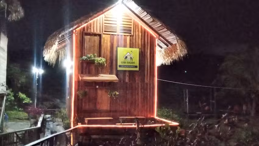 Kitepoint Salin&oacute;polis School & Hostel